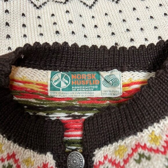 Vintage Norsk Husflid Hand Knit Wool Cardigan Sweater Nordic Button Size Medium - Picture 10 of 10